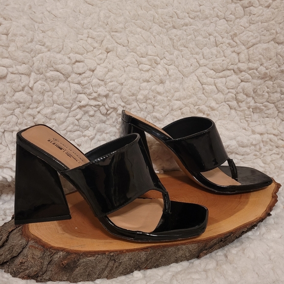 Spring Chunky Sandals, 7.5 - Picture 7 of 7